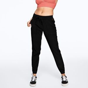 PINK Easy Lightweight Jogger